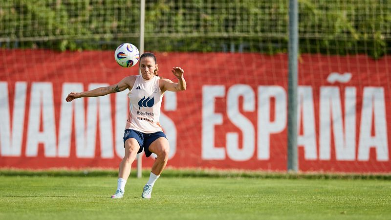 Aitana Bonmat, ingresada con una meningitis vrica a menos de una semana del comienzo de la Eurocopa femenina