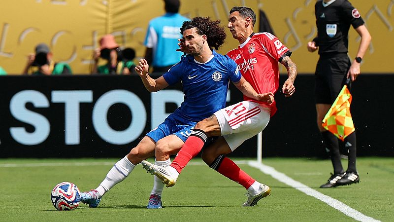 El Chelsea elimina al Benfica y se cita con el Palmeiras tras una prórroga y dos horas de parón por amenaza de tormenta