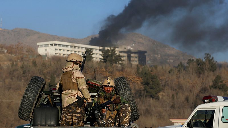 Al menos 24 muertos en un ataque terrorista a un hotel de lujo de Kabul