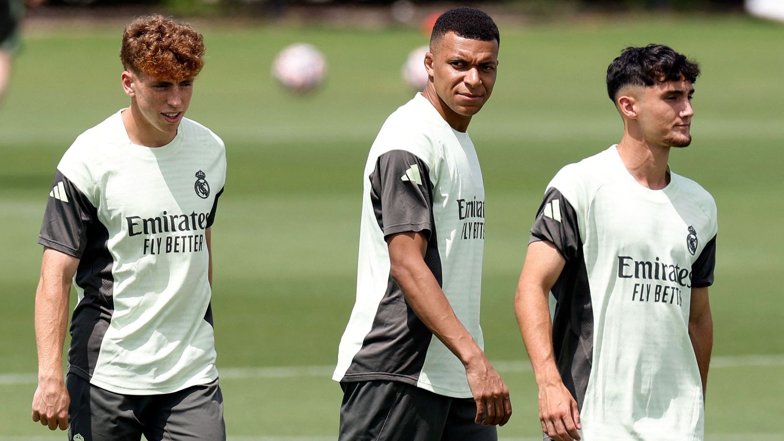 Mbappé, listo para jugar ante la Juventus | Ver