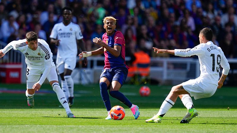 Los Cl�sicos de la Liga repiten fechas: en el Bernab�u en octubre y en el Camp Nou en mayo