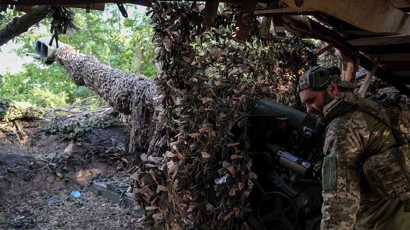 Ucrania reclama a Estados Unidos no suspender parte del envío de armas