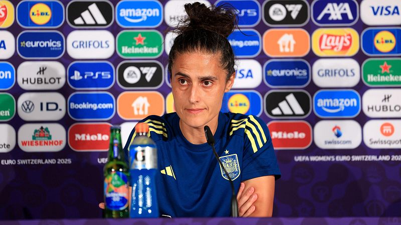 Montse Tomé: "Cata Coll estará en convocatoria, pero no daré pistas a la seleccionadora belga"