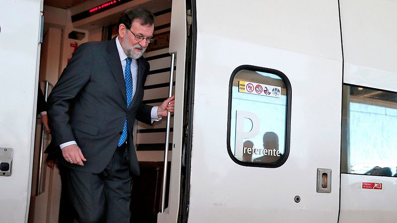 El Gobierno descarta reunirse con el presidente del Parlament sobre la investidura de Puigdemont