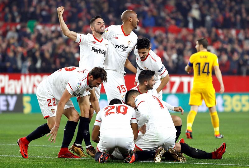 El Atlético, apeado de la Copa por un renacido Sevilla