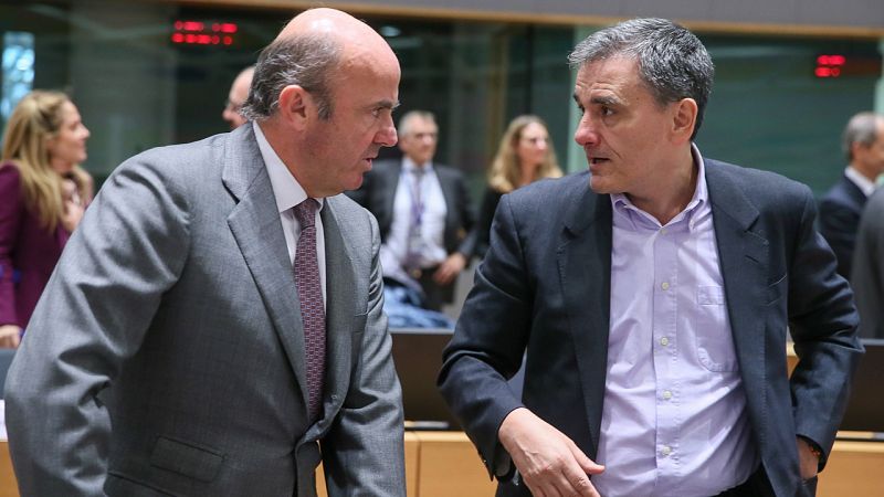El Eurogrupo desbloquea 6.700 millones del rescate de Grecia al haber cumplido las exigencias