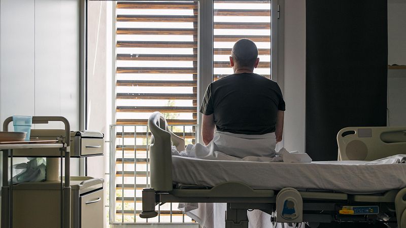 Las personas que utilizan la sanidad pblica la valoran mucho mejor que quienes no la han necesitado
