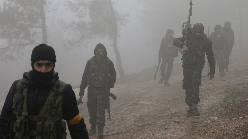 Turquía intensifica sus bombardeos sobre el cantón kurdo-sirio de Afrín