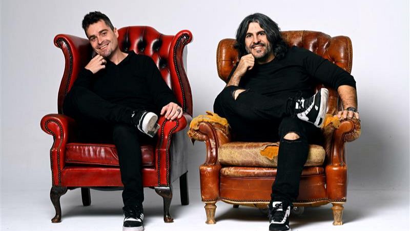 J. J. Vaquero y Álex Clavero, presentadores de 'La Garita':  "Es como si nos hubieran puesto una cámara oculta mientras reaccionamos"