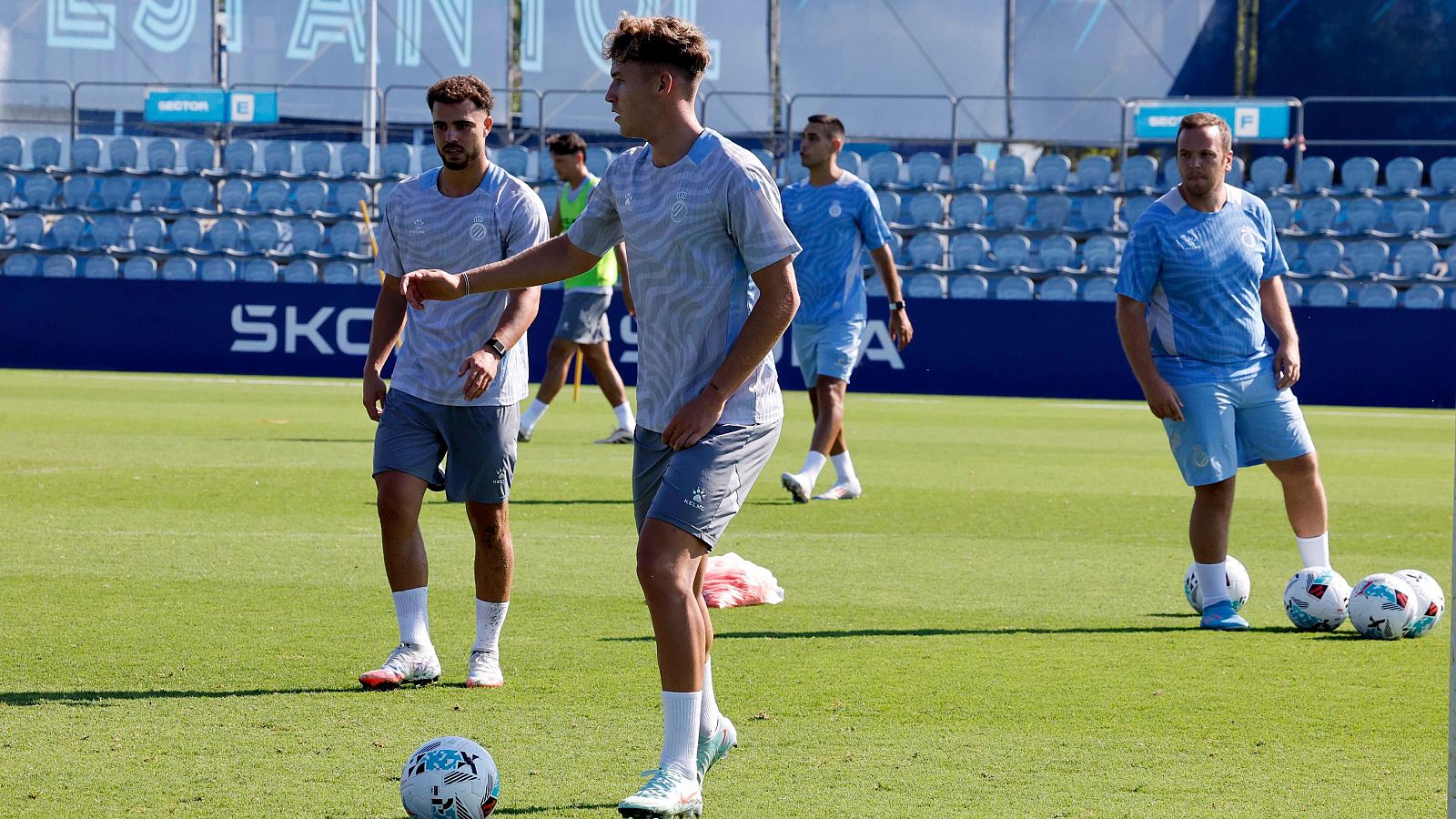 El Espanyol cambia de dueño: formará parte del grupo Velocity - Los Deportes de La1 | Ver