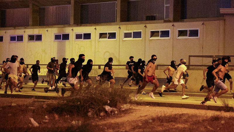 Detenido en Barcelona el líder de un grupo de extrema derecha por incitar al odio en Torre Pacheco