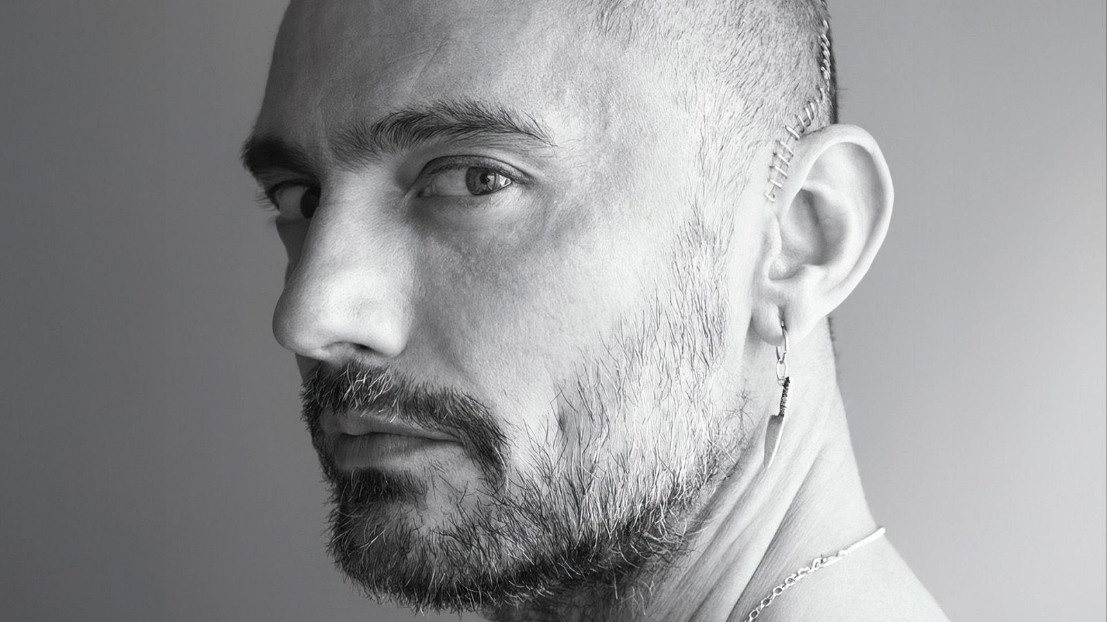 Primeras imágenes de 'David Delfín. Muestra tu herida' - David Delfín. Muestra tu herida | Ver