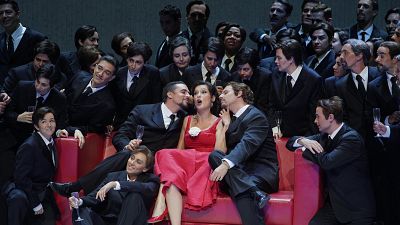 Canta 'La Traviata' en exclusiva: horario y dnde ver la pera de Verdi gratis desde el Teatro Real