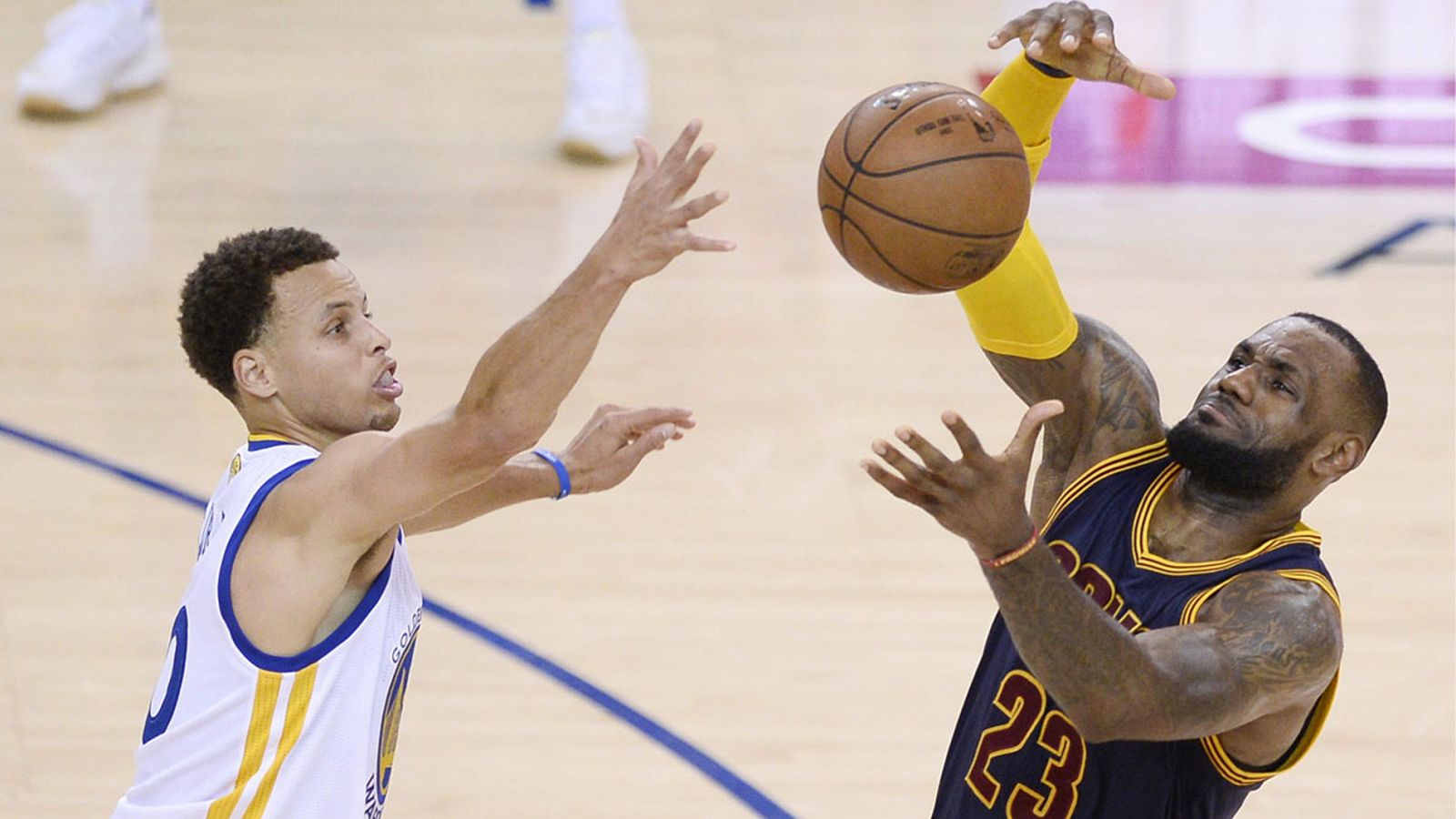 Los capitanes LeBron y Curry eligen a sus compañeros para el Partido de las Estrellas de la NBA - Informativo 24h | Ver