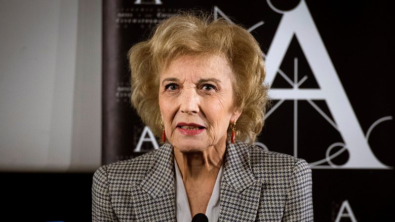 Marisa Paredes: "La mujer avanza por delante de la sociedad y el cine debe reflejarlo"