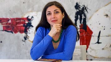 Espido Freire: Espero que la aventura del apagón sea una alerta para casos más graves