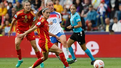La 1 lidera el domingo (20,4%) con mximos de la Eurocopa femenina y liderazgos del cine y el Telediario 2