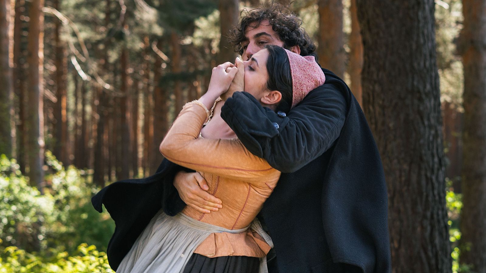 Valle Salvaje - Luisa es atacada por Montesinos - Valle Salvaje | Ver