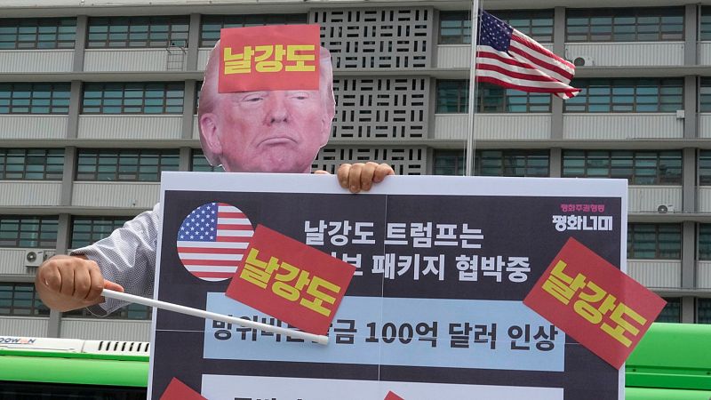 Trump anuncia un acuerdo comercial con Corea del Sur para rebajar los aranceles al 15%