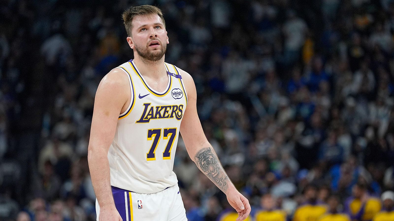 Luka Doncic renueva con Los ngeles Lakers hasta 2028