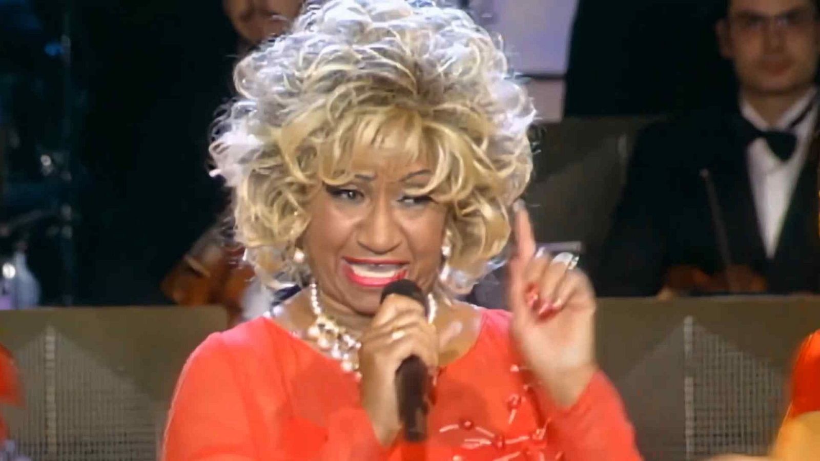 Viaje al centro de la tele - Música en femenino exprés, primera parte - Viaje al centro de la tele | Ver