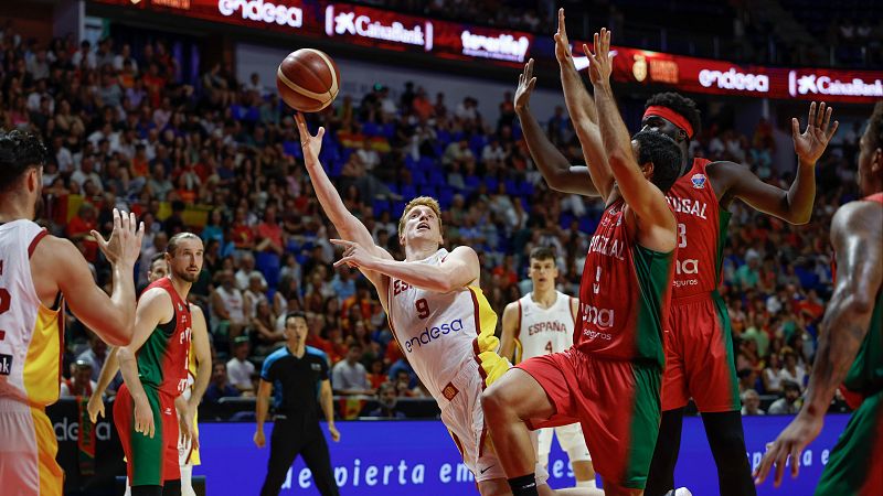 España se atasca ante Portugal y pierde el primer partido de preparación antes del Eurobasket