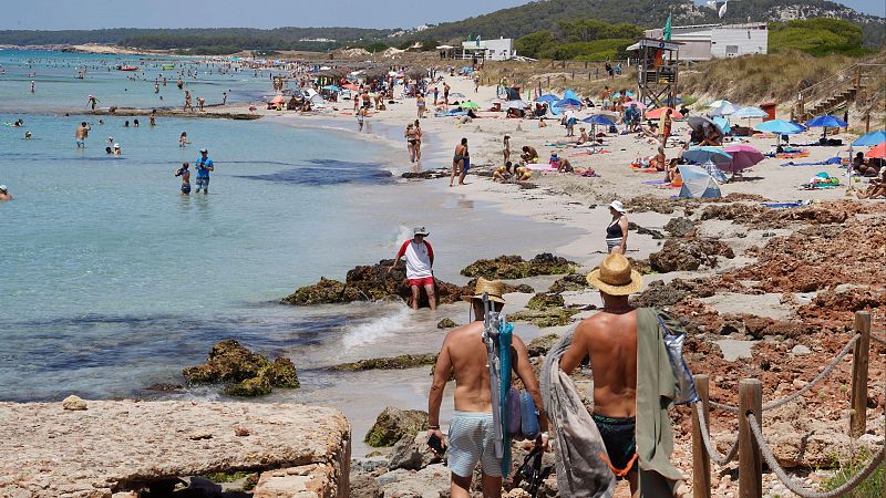 El mes de julio interrumpe los rcords de temperatura de 2023 y 2024, segn Copernicus
