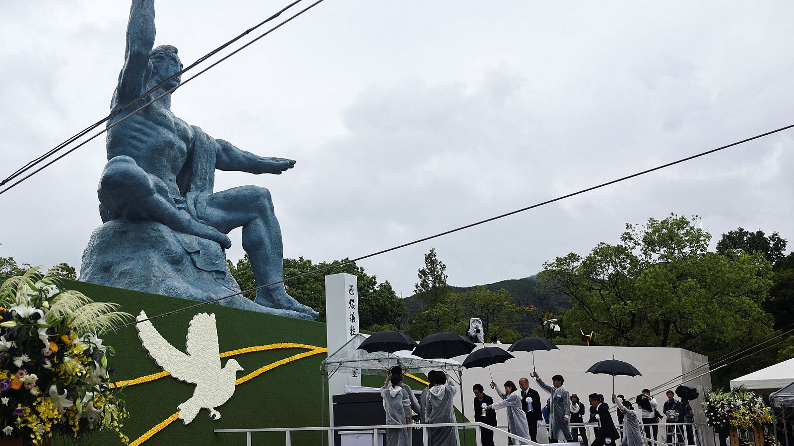 Nagasaki honra a las víctimas de la bomba 80 años después | Ver