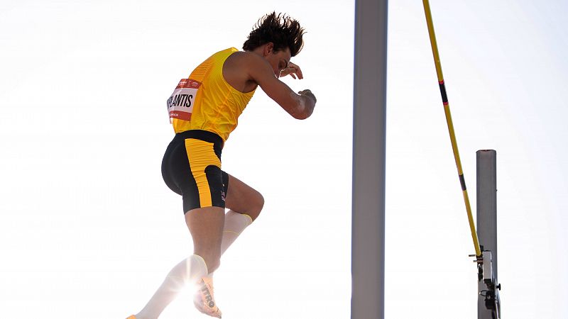 Mondo Duplantis bate el rcord del mundo de Prtiga por 13 vez