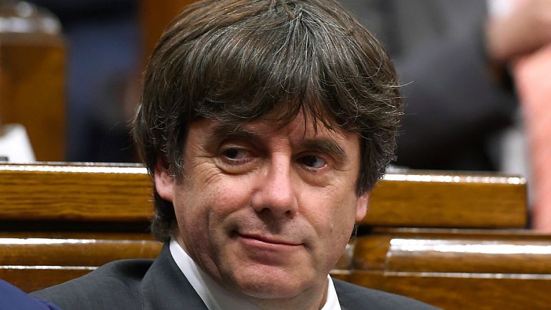 Puigdemont alega ante el Supremo que no necesita autorización para ser investido y pide "amparo" a Torrent
