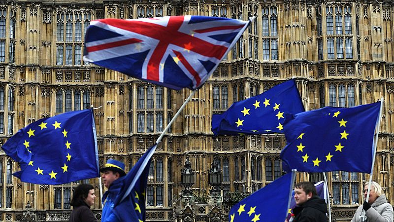 La propuesta de la UE deja sin voz ni voto a Reino Unido durante el período de transición del 'Brexit'