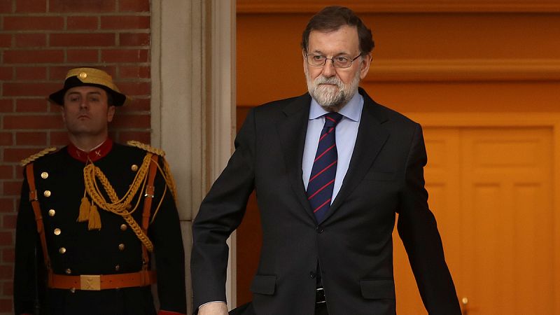 Rajoy, sobre Puigdemont: "Un señor fugado de la justicia no puede ser presidente de nada"