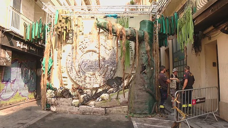 Investiguen l'origen d'un incendi al carrer Verdi