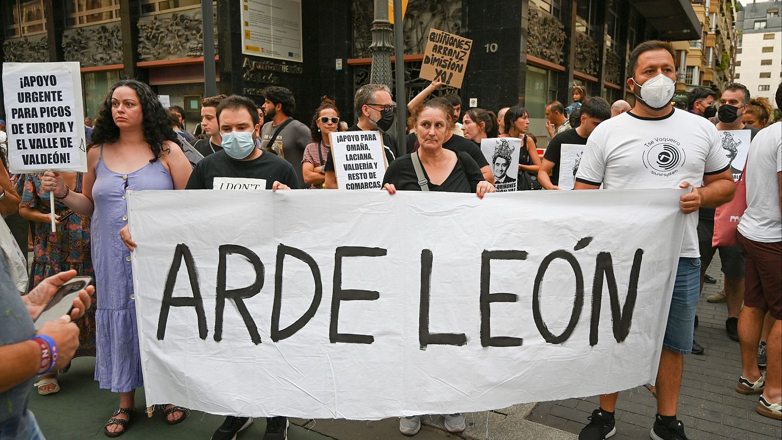 Josefina, la voz contra los incendios en León - Telediario 1 | Ver