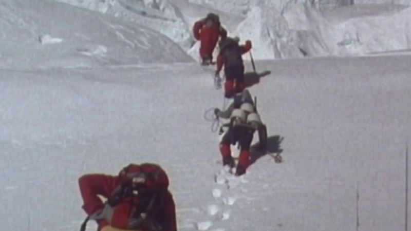 "Hem fet el cim!": 40 anys de la conquesta catalana de l'Everest