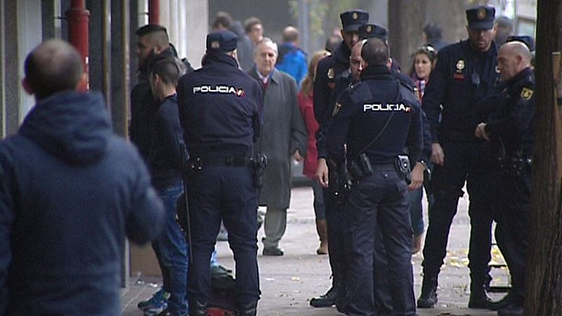 Detenidos dos ultras implicados en la muerte de Jimmy por amenazar de muerte a uno de los testigos del caso