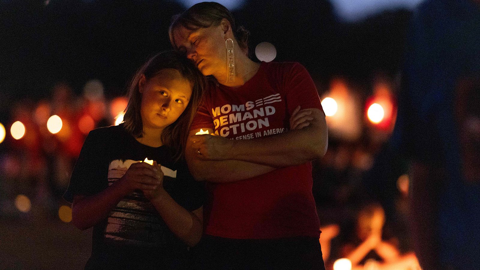 El tiroteo en Minneapolis reabre el debate de las armas en EE.UU. | Ver