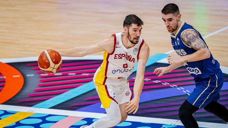 España cumple sobrada ante Chipre y entra en la semana decisiva de la primera fase del Eurobasket 2025