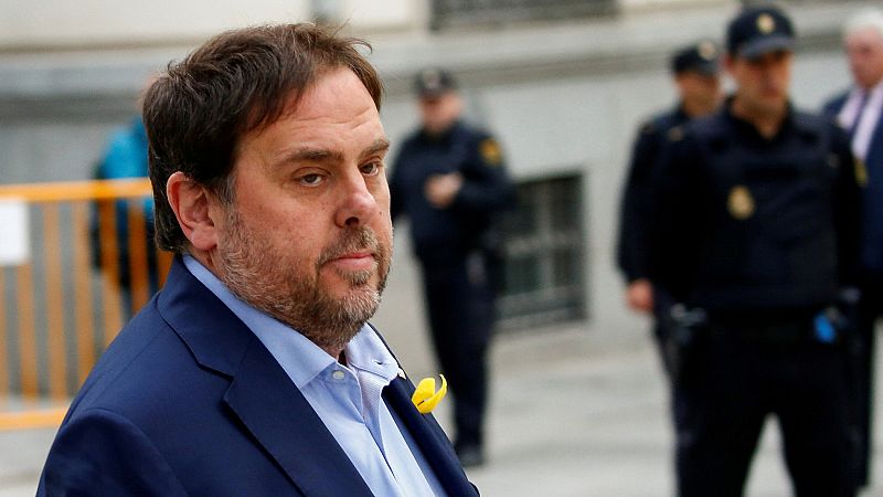 Junqueras propone combinar una presidencia simbólica de Puigdemont con un Gobierno "efectivo"