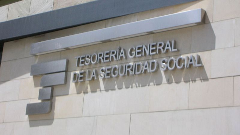 La Seguridad Social perdió 178.170 afiliados en enero, con fuertes caídas en el sector servicios