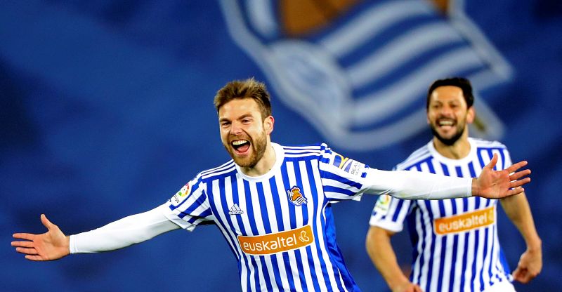 La Real se aleja de la zona de peligro con una 'manita' al Deportivo