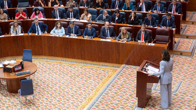 Ayuso censura que la izquierda le diga con quién "puede salir" ante las críticas por la causa contra su pareja