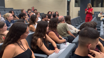 Lourdes Maldonado charla con alumnos