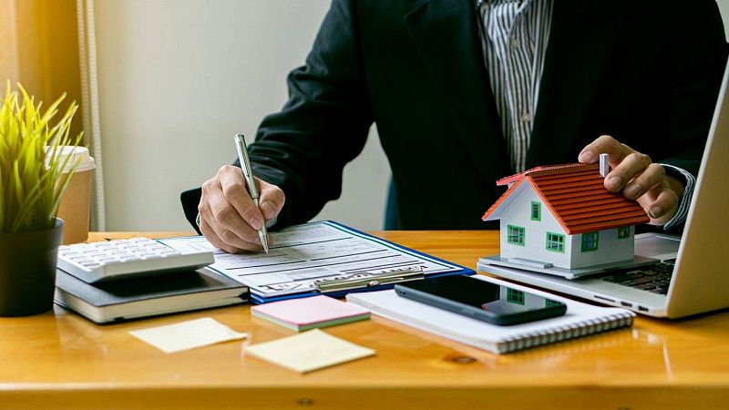 Les hipoteques per comprar un habitatge creixen un 25% interanual a Catalunya