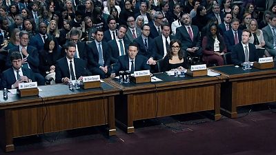 'La trampa de las redes sociales': el documental que aborda la lucha de padres de EEUU y Europa contra las cinco grandes compaas