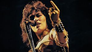 Quin fue Azucena Dorado? Todo sobre la voz femenina del heavy espaol que luch por ser escuchada