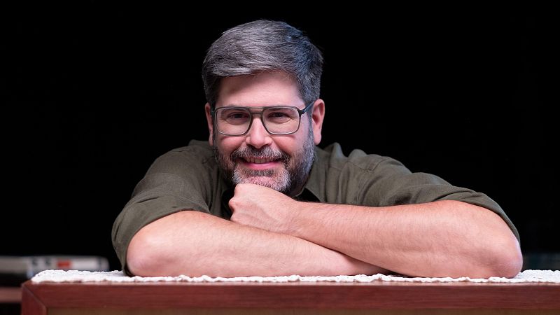 Estrena de 'L'any que vas néixer': celebrities i nostàlgia amb Xavi Bundó