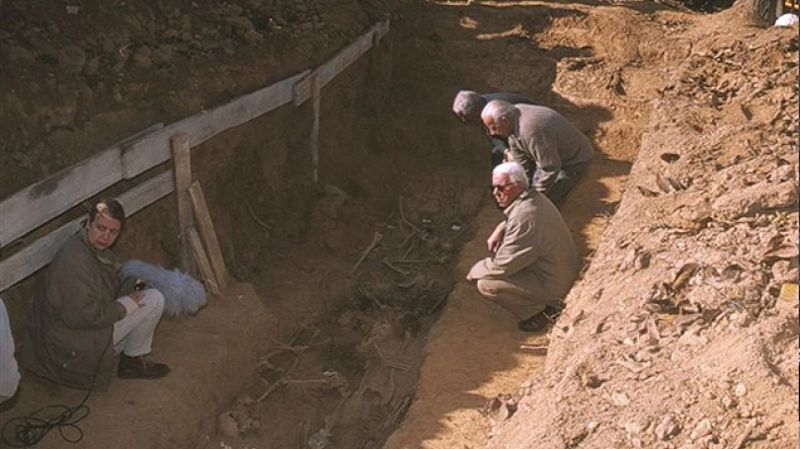 25 años de la primera exhumación científica, el día que Emilio Silva aprendió que "la tierra tiene su propia memoria"