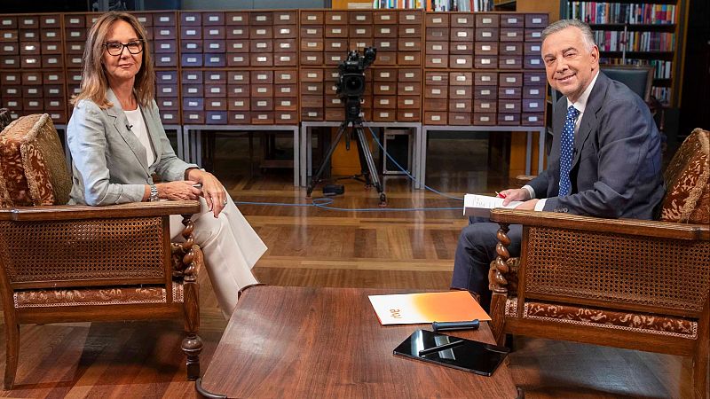 La escritora María Dueñas, este viernes en 'Plano General'