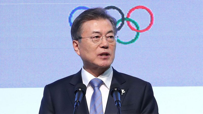 El presidente surcoreano se reunirá este sábado con la delegación de Corea del Norte